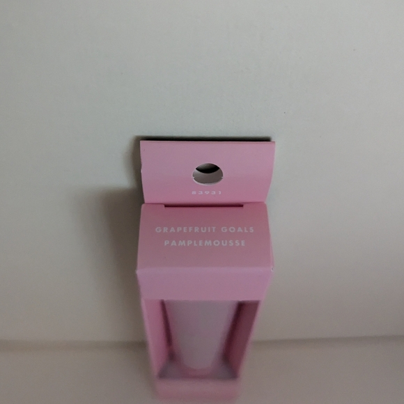 ELF e.l.f. Ride Or Die Lip Balm - Grapefruit Goals - Picture 2 of 2